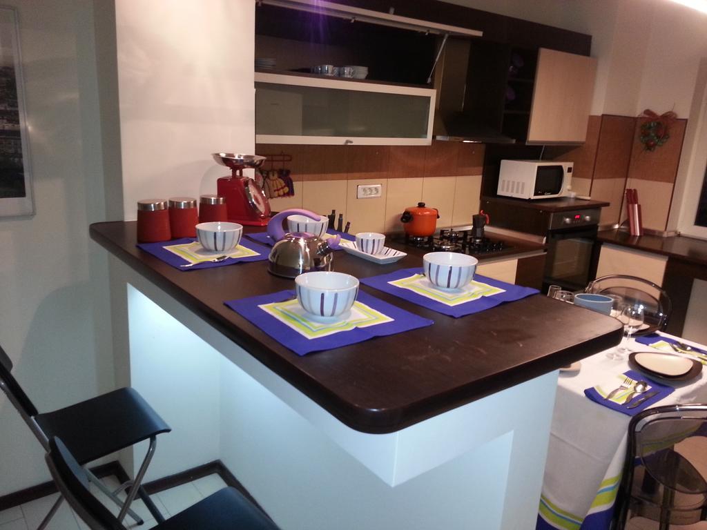 Apartment 3 Rooms Elegant Bukarest Exterior foto